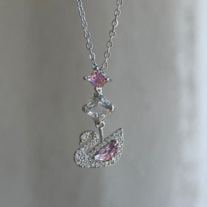 Pembe Taşlı Kuğu Kolye Pembe